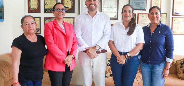 Reunión De Trabajo con Coordinadora Zonal del MIDUVI