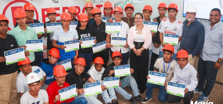 Clausuramos la primera edición del programa técnico «Exploradores del Futuro» en alianza con la empresa Ferro Torre Clausuramos la primera edición del programa técnico «Exploradores del Futuro» en alianza con la empresa Ferro Torre